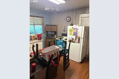 6921 N Swift St, Portland, OR 97203 - Photo 17