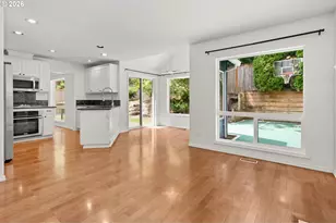 12241 SW 18th Ave, Portland, OR 97219 - Photo 13