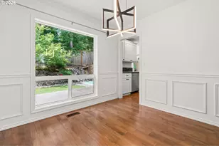 12241 SW 18th Ave, Portland, OR 97219 - Photo 23