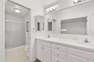 12241 SW 18th Ave, Portland, OR 97219 - Photo 33