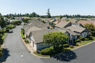 1880 Lake Cove Ave, Eugene, OR 97408 - Photo 1