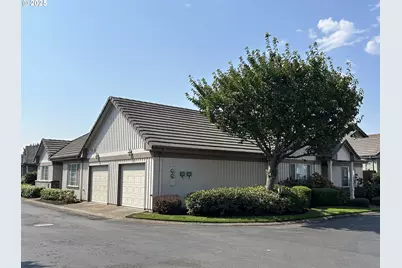 1880 Lake Cove Ave, Eugene, OR 97408 - Photo 3