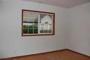 1880 Lake Cove Ave, Eugene, OR 97408 - Photo 19