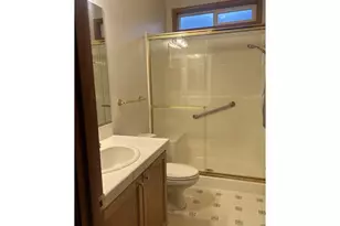 1880 Lake Cove Ave, Eugene, OR 97408 - Photo 17