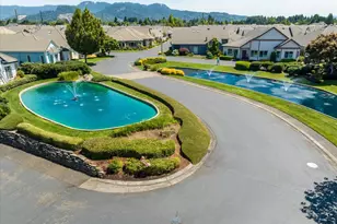 1880 Lake Cove Ave, Eugene, OR 97408 - Photo 41