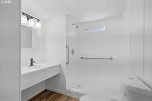 340 NE Crest St, Sublimity, OR 97385 - Photo 17