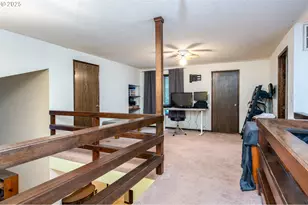 6170 SW Cherryhill Dr, Beaverton, OR 97008 - Photo 19