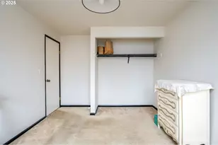 6170 SW Cherryhill Dr, Beaverton, OR 97008 - Photo 25