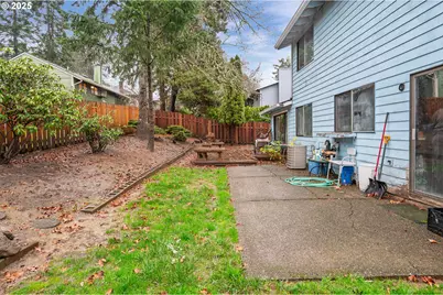6170 SW Cherryhill Dr, Beaverton, OR 97008 - Photo 29