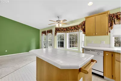 12001 NE 44th Ave, Vancouver, WA 98686 - Photo 17