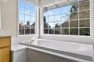 12001 NE 44th Ave, Vancouver, WA 98686 - Photo 21