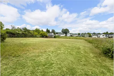 10 SE Kegler Ave, Winston, OR 97496 - Photo 37