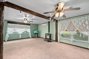 10 SE Kegler Ave, Winston, OR 97496 - Photo 7