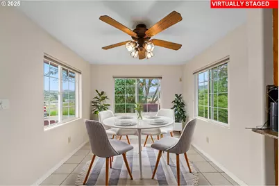 10 SE Kegler Ave, Winston, OR 97496 - Photo 13