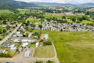 10 SE Kegler Ave, Winston, OR 97496 - Photo 47