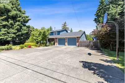 339 NE South Shore Rd, Portland, OR 97211 - Photo 27