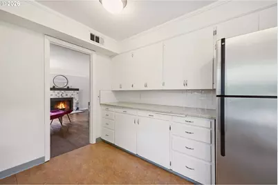 3286 NE Holman St, Portland, OR 97211 - Photo 13