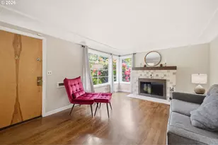 3286 NE Holman St, Portland, OR 97211 - Photo 7