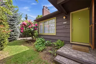 3286 NE Holman St, Portland, OR 97211 - Photo 3