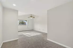 1346 SE 29th Ct, Hillsboro, OR 97123 - Photo 19