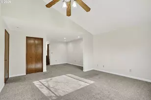 1346 SE 29th Ct, Hillsboro, OR 97123 - Photo 21