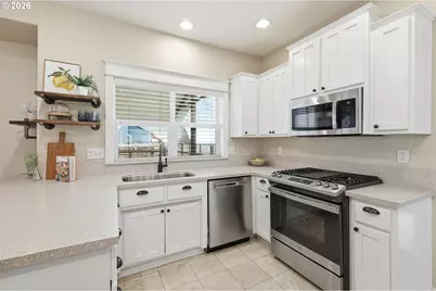 520 Ethan Ct, Springfield, OR 97477 - Photo 17