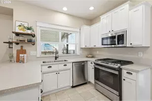 520 Ethan Ct, Springfield, OR 97477 - Photo 17