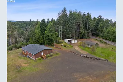 135 SW Wakonda Beach Rd, Waldport, OR 97394 - Photo 1