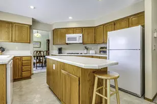 3371 SW Redfern Pl, Gresham, OR 97080 - Photo 19