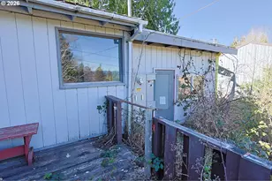 1731 S 20th St, Coos Bay, OR 97420 - Photo 15