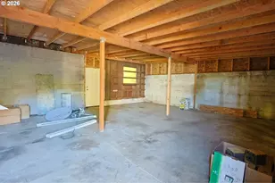 1731 S 20th St, Coos Bay, OR 97420 - Photo 19