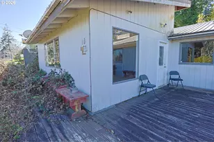 1731 S 20th St, Coos Bay, OR 97420 - Photo 13