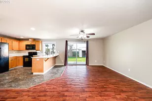 17302 NE 2nd Loop, Vancouver, WA 98684 - Photo 7