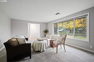 2785 Alyndale Dr, Eugene, OR 97404 - Photo 5