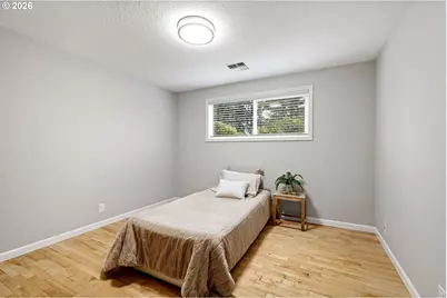 2785 Alyndale Dr, Eugene, OR 97404 - Photo 31