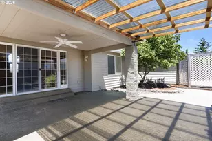 147 Wingfoot Ct, Winchester, OR 97495 - Photo 35