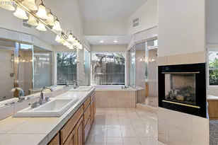 4385 Berry Ln, Eugene, OR 97404 - Photo 17