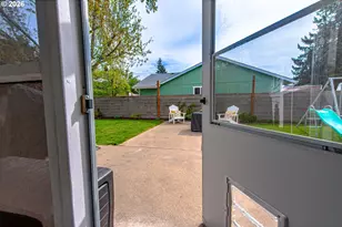 10 Davis Pl, Cottage Grove, OR 97424 - Photo 35