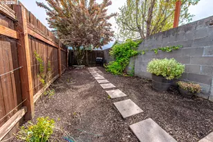 10 Davis Pl, Cottage Grove, OR 97424 - Photo 41