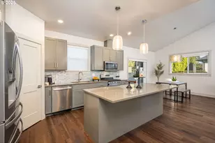 3352 Zane Ln, Eugene, OR 97404 - Photo 11