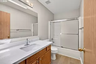 2008 SE 143rd Ave, Portland, OR 97233 - Photo 29