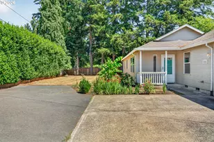 2008 SE 143rd Ave, Portland, OR 97233 - Photo 5