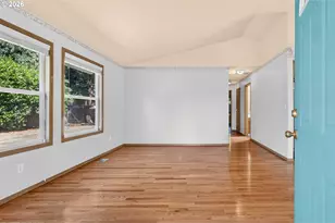 2008 SE 143rd Ave, Portland, OR 97233 - Photo 9