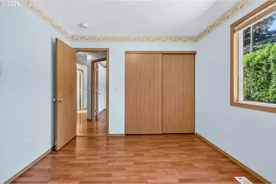 2008 SE 143rd Ave, Portland, OR 97233 - Photo 27