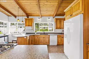 4064 S Barrett St, Salem, OR 97302 - Photo 9