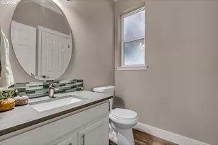 1422 SW Bella Terrace, Beaverton, OR 97003 - Photo 9