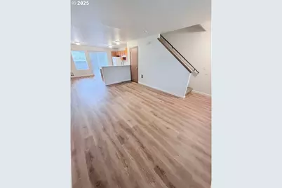 6642 SE 80th Ave, Portland, OR 97206 - Photo 5