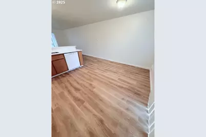 6642 SE 80th Ave, Portland, OR 97206 - Photo 11