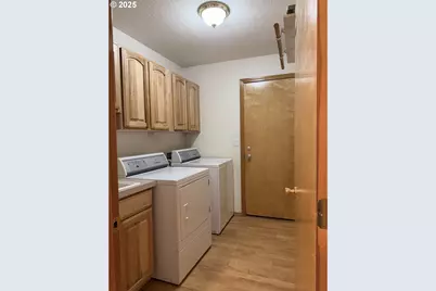 863 W Hartley Ave, Hermiston, OR 97838 - Photo 21