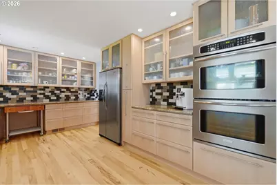 13475 SW Village Glenn Dr, Tigard, OR 97223 - Photo 17